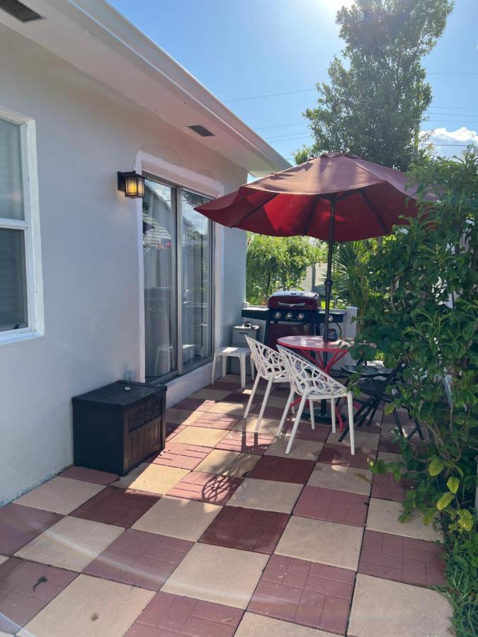 Cozy Studio Near Atlantic Ave W/Private Patio Apartment Delray Beach Ngoại thất bức ảnh